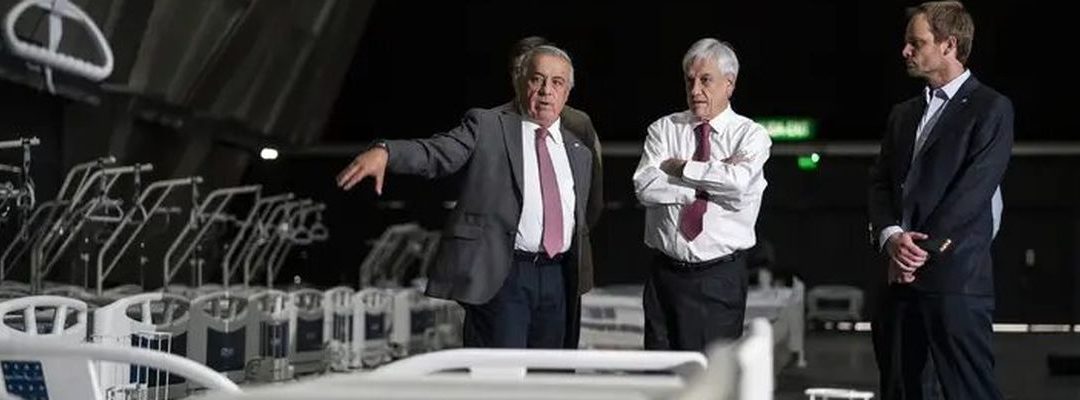 Contrato con Espacio Riesco señala que en marzo ya habían 40 muertes y 4 mil contagios, mientras Minsal informaba 3 fallecimientos y 1142 contagiados