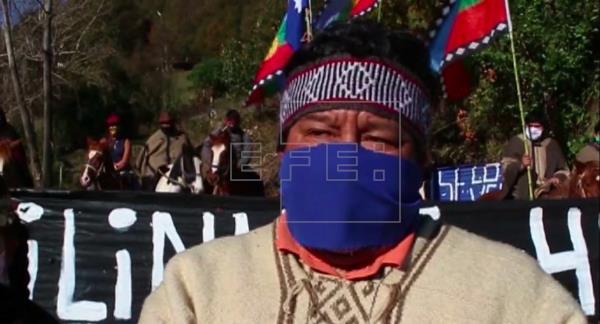 Nación Mapuche.Pueblos originarios de Chile combaten el covid-19 a caballo y con prácticas ancestrales