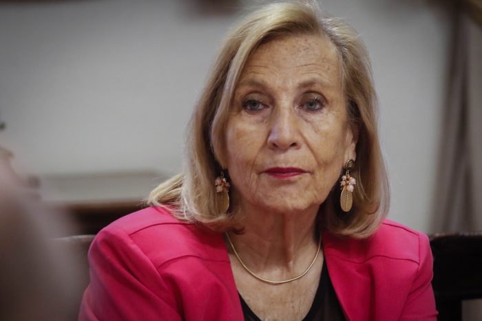 Helia Molina dice que baja de casos positivos de Covid-19 anunciada por el Minsal «puede no ser real»