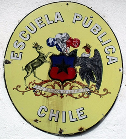 La responsabilidad del Estado en el racismo chileno. Recuerdos de una escuela pública