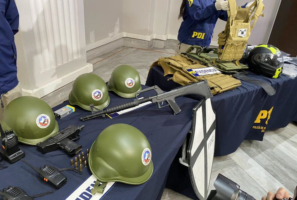 De los ocho ciudadanos de bien e integrantes de “La Vanguardia”, solo el dueño del utensilio Uzi quedó con prisión preventiva